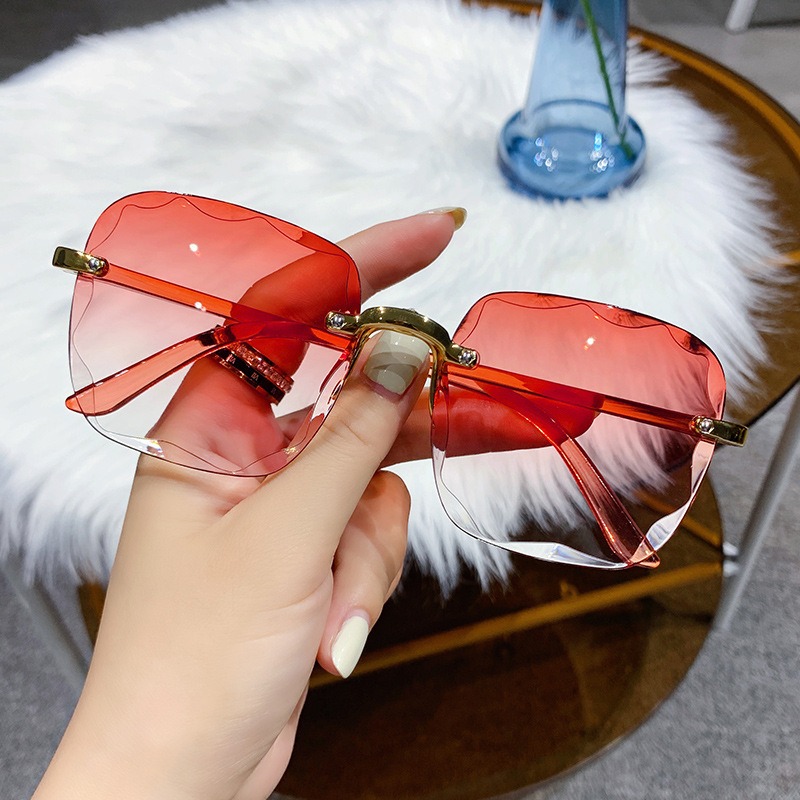 スクエア型リムレスサングラス レディース ラグジュアリーブラ - Men'S Fashion Rimless Glasses のレビューと価格