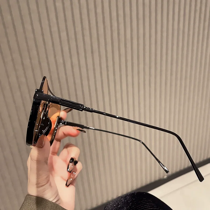 新作ヴィンテージ風オーバーサイズサングラス。男女兼用、スクエ - Men'S Fashion Glasses のレビューと価格